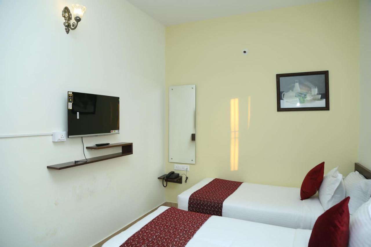 Hotel Bangalore Airport Inn, Airport Pickup & Drop Available 24X7 Yelahanka Eksteriør bilde